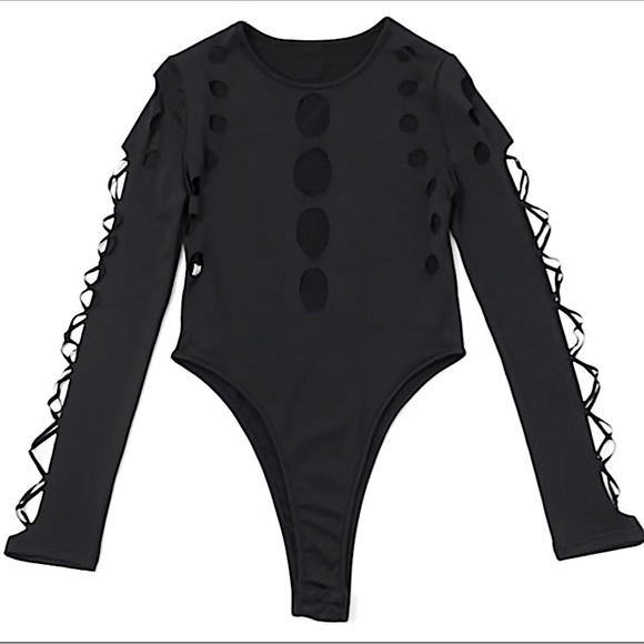 Black hollow out long sleeve bodysuit - Picture 14 of 14